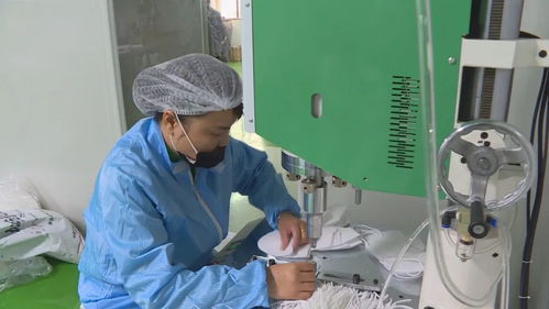 峡江生物医药产业园多家企业生产消毒液 口罩等防疫物资